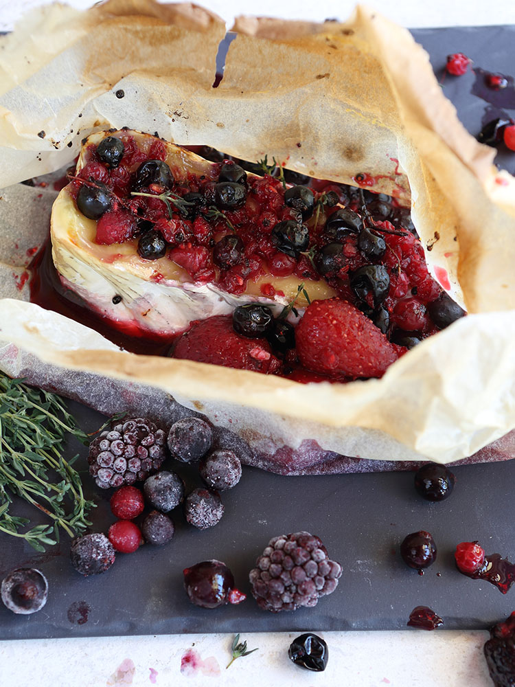 Baked Brie & Mixed Berries - Roddy Damalis